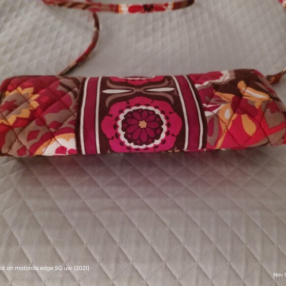 VERA BRADLEY CARNABY TRI-FOLD WALLET ON A STRING DISCONTINUED PATTERN - EXC COND - Picture 2 of 8